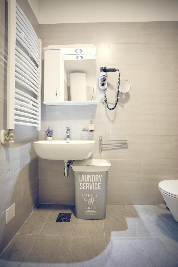 Apartmani Sl Luxury Banja Luka Exterior foto